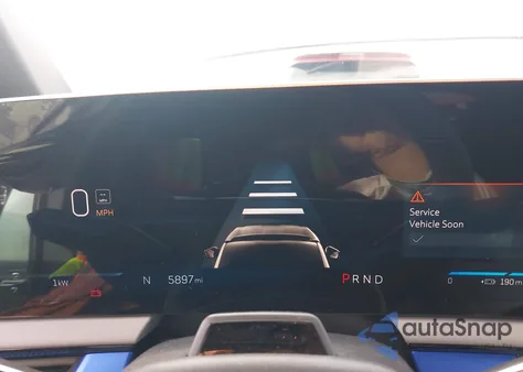 2025 Cadillac Optiq Luxury 2 Awd z USA, uszkodzony, nr VIN 3GYK3DMR2SS263371